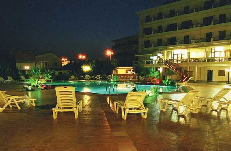 Hotel Orfeas Kalambaka Exterior photo